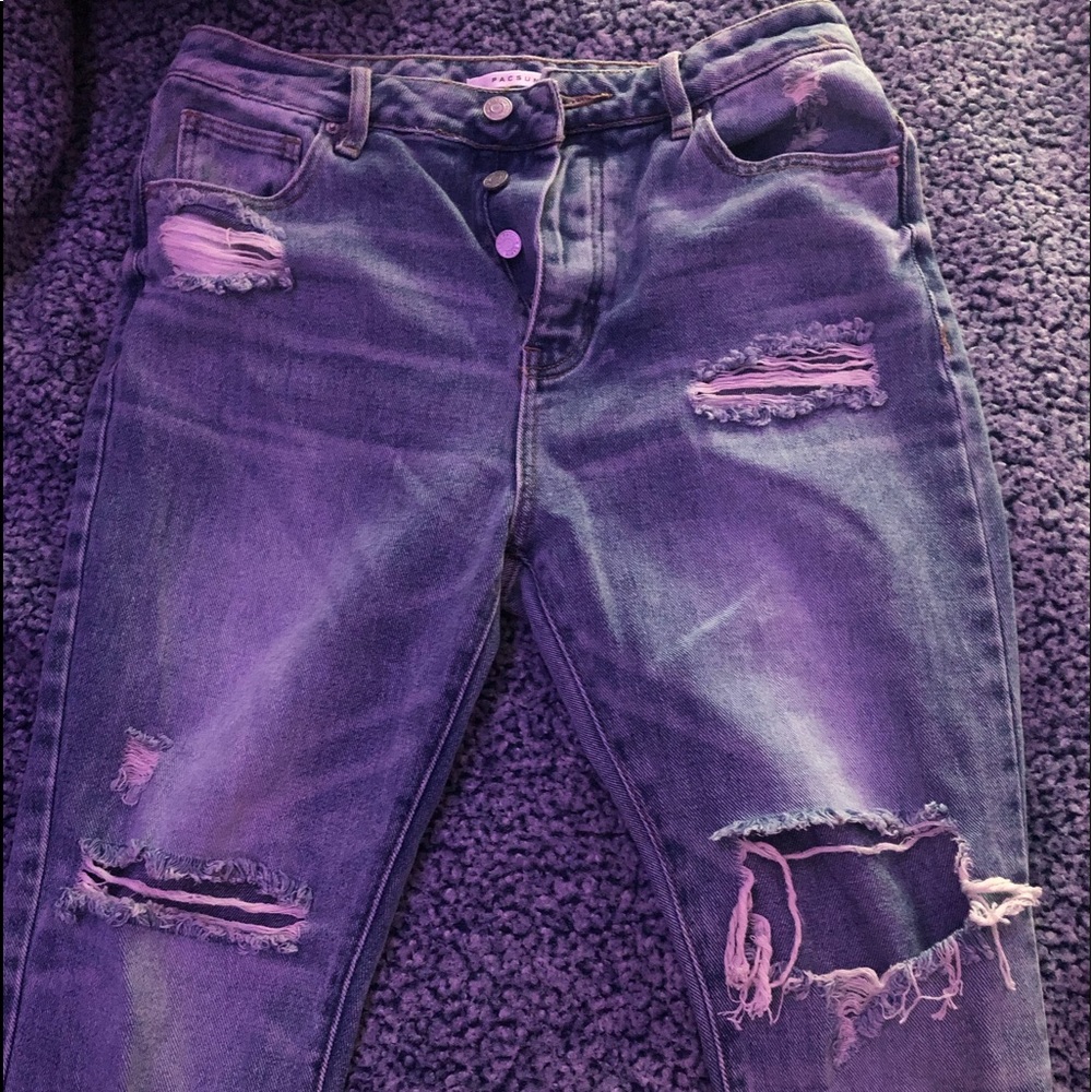 Pacsun mom jean.